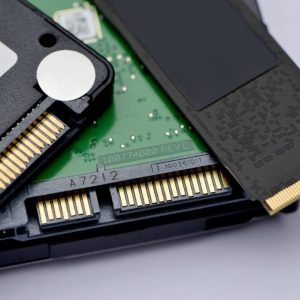 SSD SATA pins
